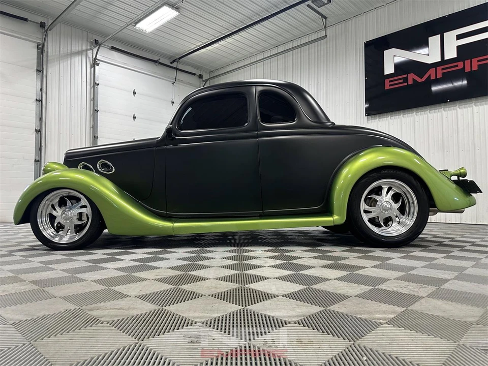 1935 Ford Model 48 & 68 - Image 11 of 31