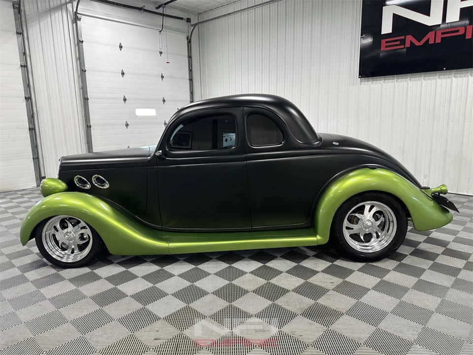 1935 Ford Model 48 & 68 - Image 2 of 31