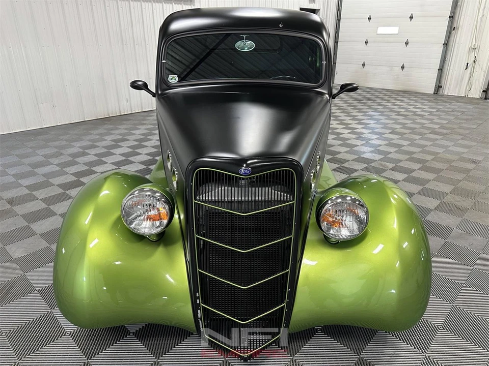 1935 Ford Model 48 & 68 - Image 4 of 31