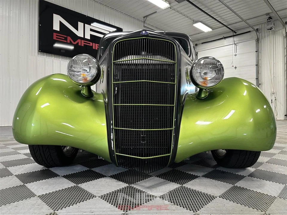 1935 Ford Model 48 & 68 - Image 14 of 31