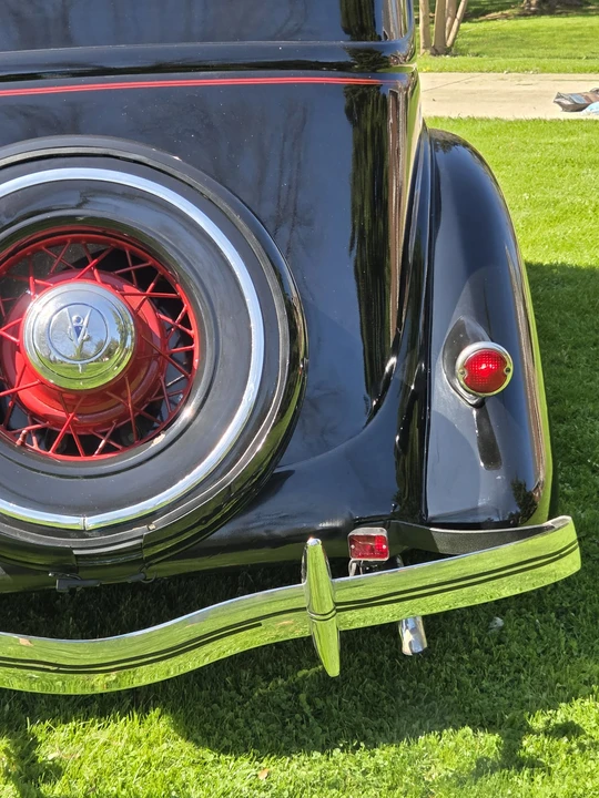 1935 Ford Model 48 & 68 - Image 28 of 31
