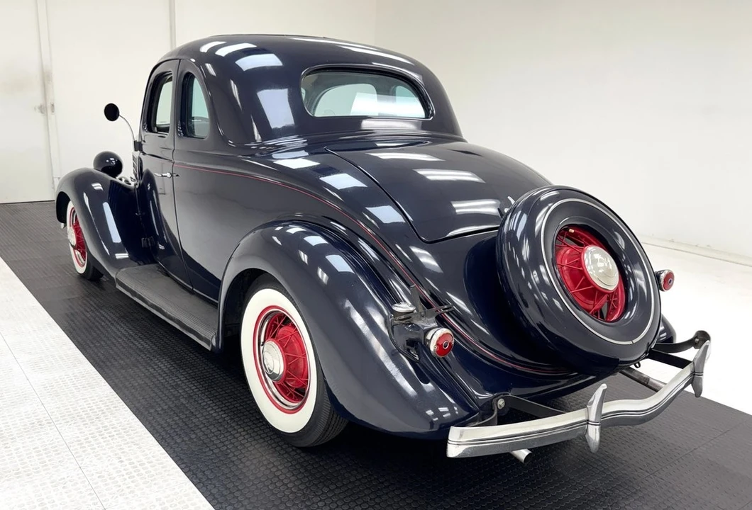 1935 Ford Model 48 & 68 - Image 3 of 31