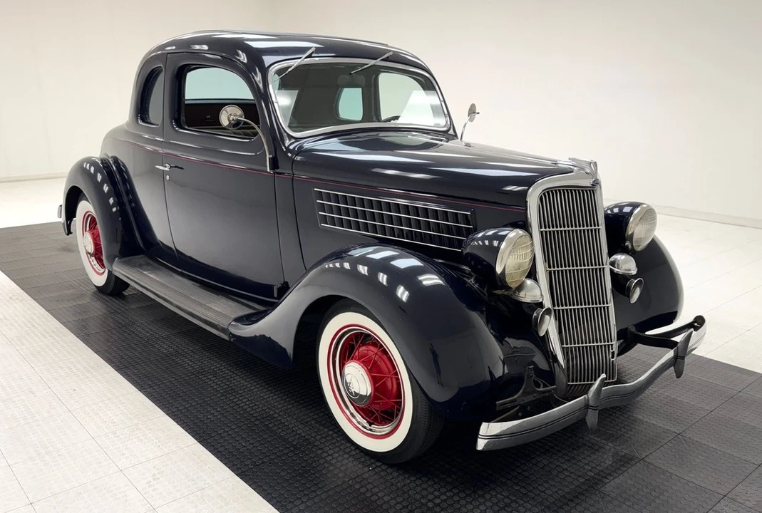 1935 Ford Model 48 & 68 - Image 7 of 31