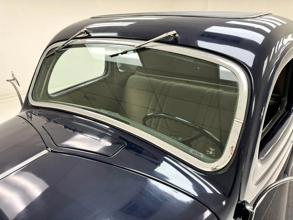 1935 Ford Model 48 & 68 - Image 14 of 31
