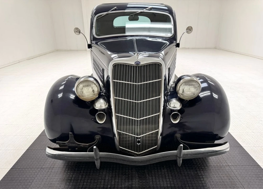 1935 Ford Model 48 & 68 - Image 8 of 31