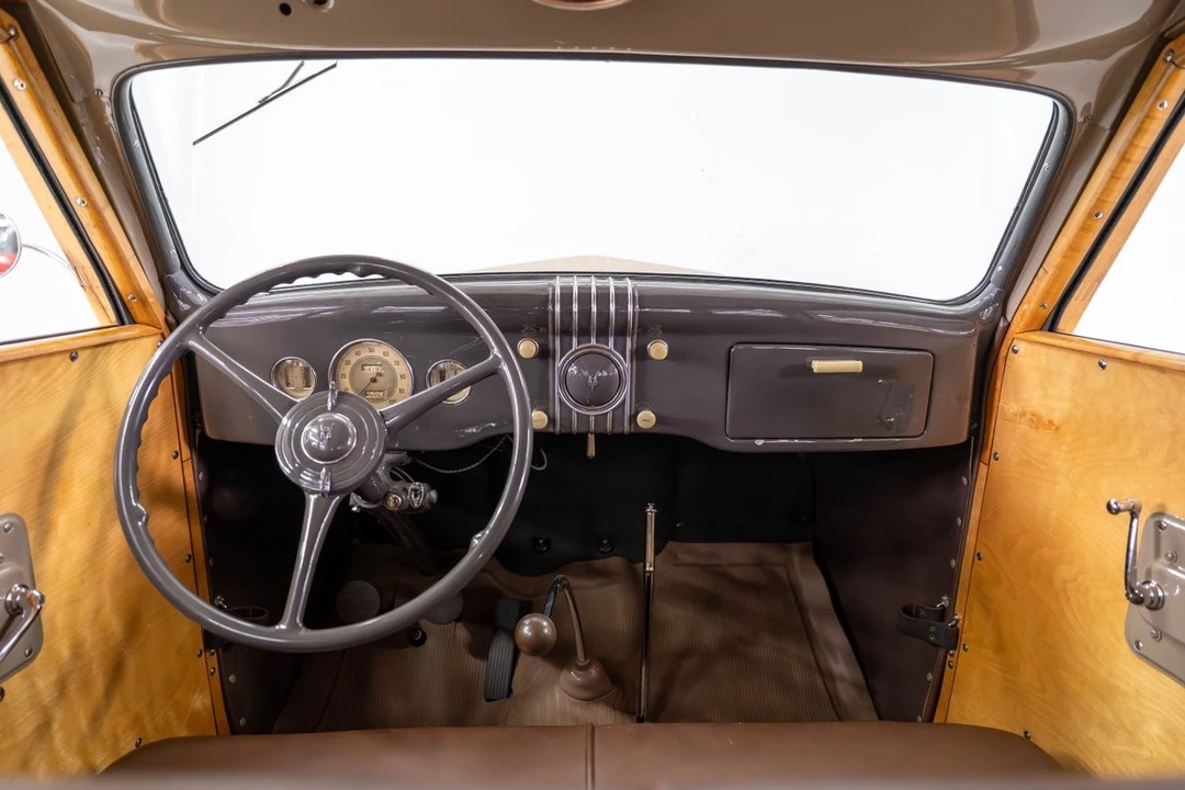 1935 Ford Model 48 & 68 - Image 16 of 31