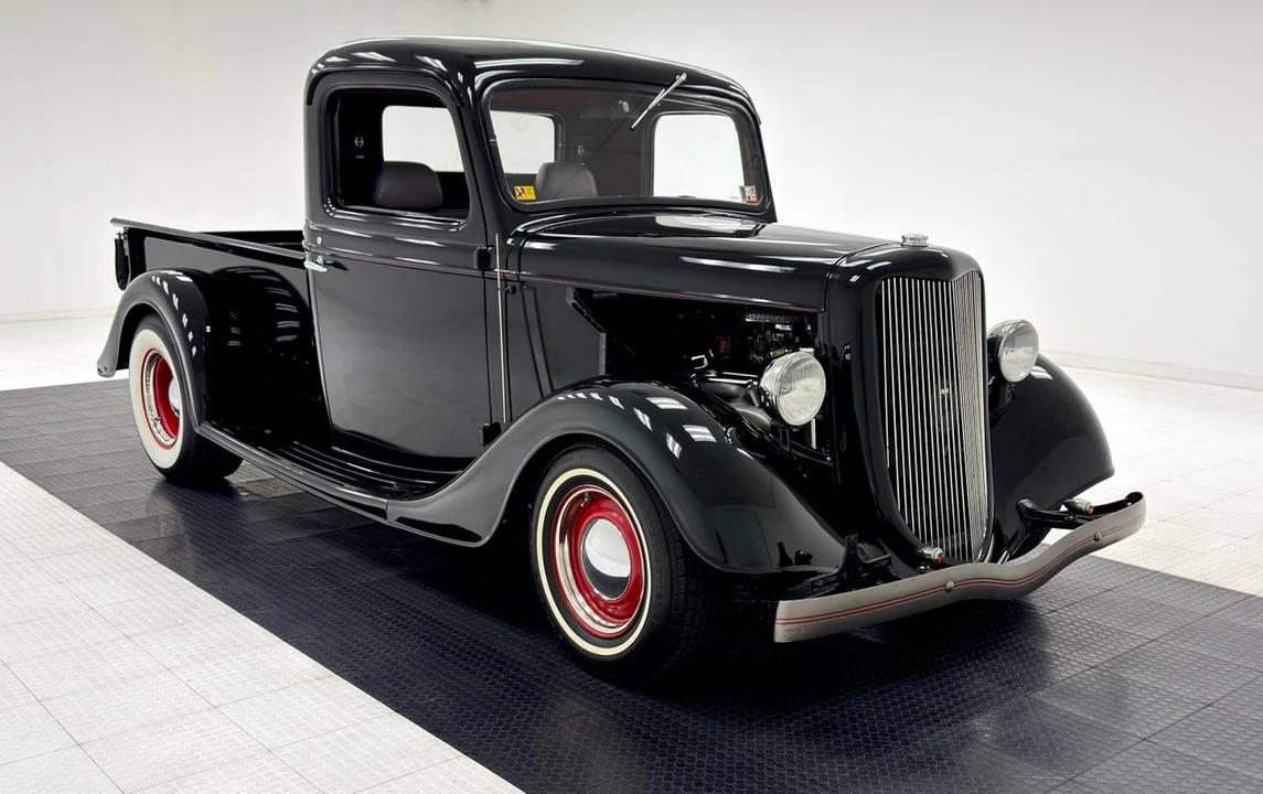 1935 Ford Pickup (1935-1936) - Image 7 of 12