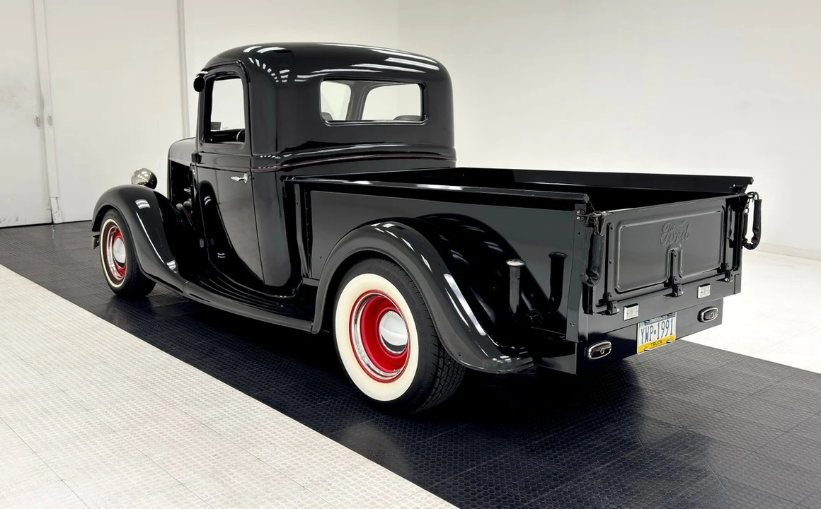 1935 Ford Pickup (1935-1936) - Image 3 of 12