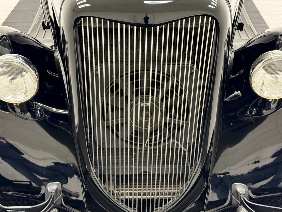 1935 Ford Pickup (1935-1936) - Image 9 of 12