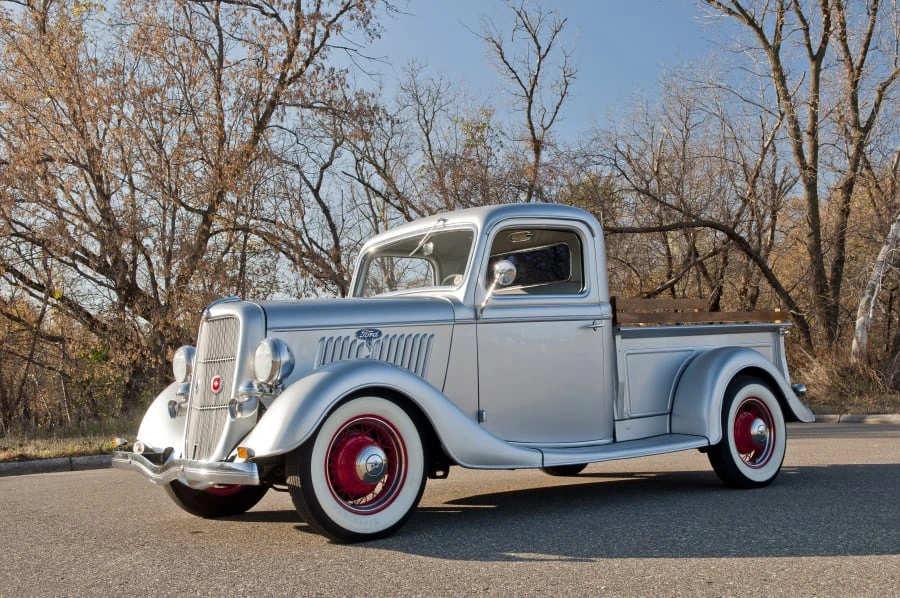 1935 Ford Model 48 & 68 - Image 10 of 10
