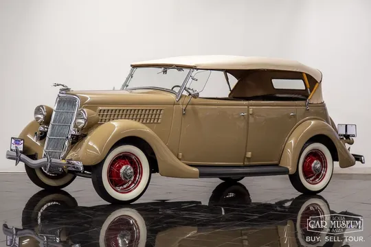 1935 Ford Model 48 DeLuxe Phaeton