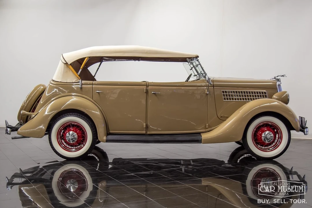 1935 Ford Model 48 & 68 - Image 9 of 31
