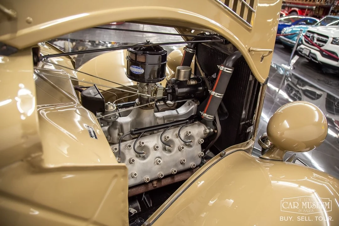 1935 Ford Model 48 & 68 - Image 28 of 31
