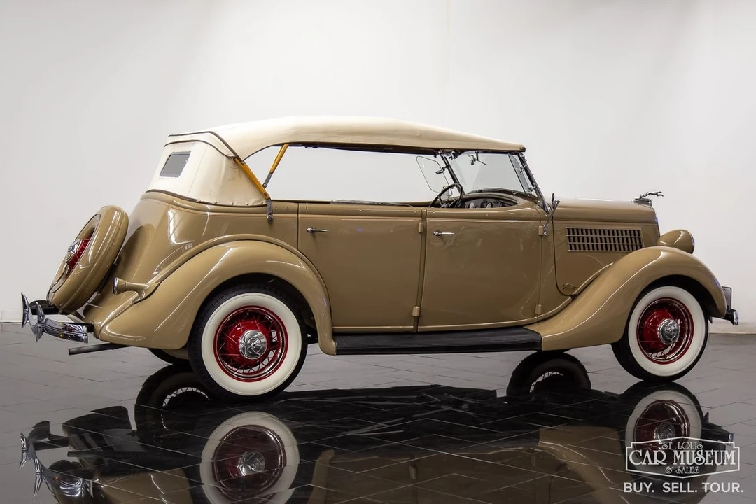 1935 Ford Model 48 & 68 - Image 10 of 31