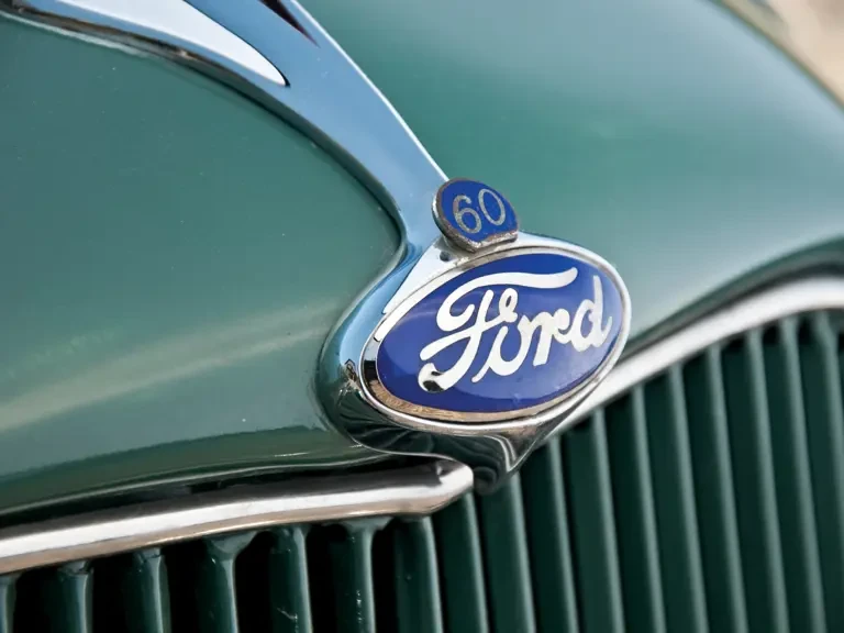1935 Ford Model 48 & 68 - Image 7 of 23