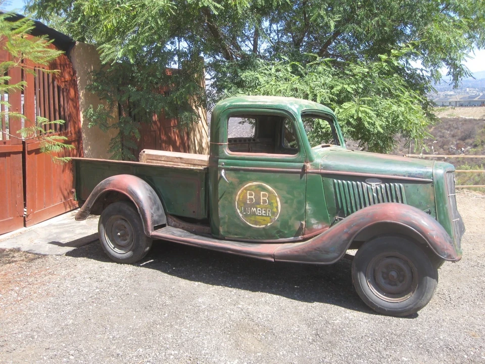 1935 Ford Pickup (1935-1936) - Image 2 of 21