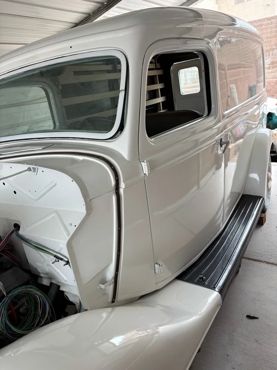 1935 Ford Model 48 & 68 - Image 4 of 13
