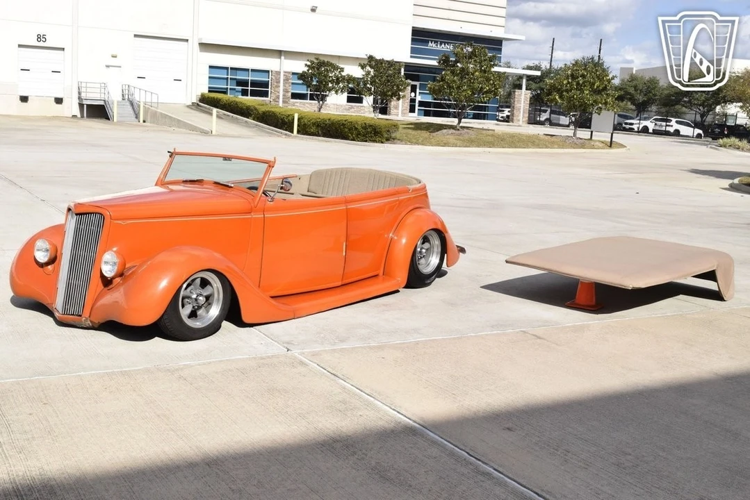 1935 Ford Model 48 & 68 - Image 3 of 12