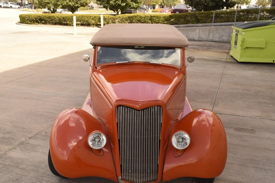 1935 Ford Model 48 & 68 - Image 10 of 12