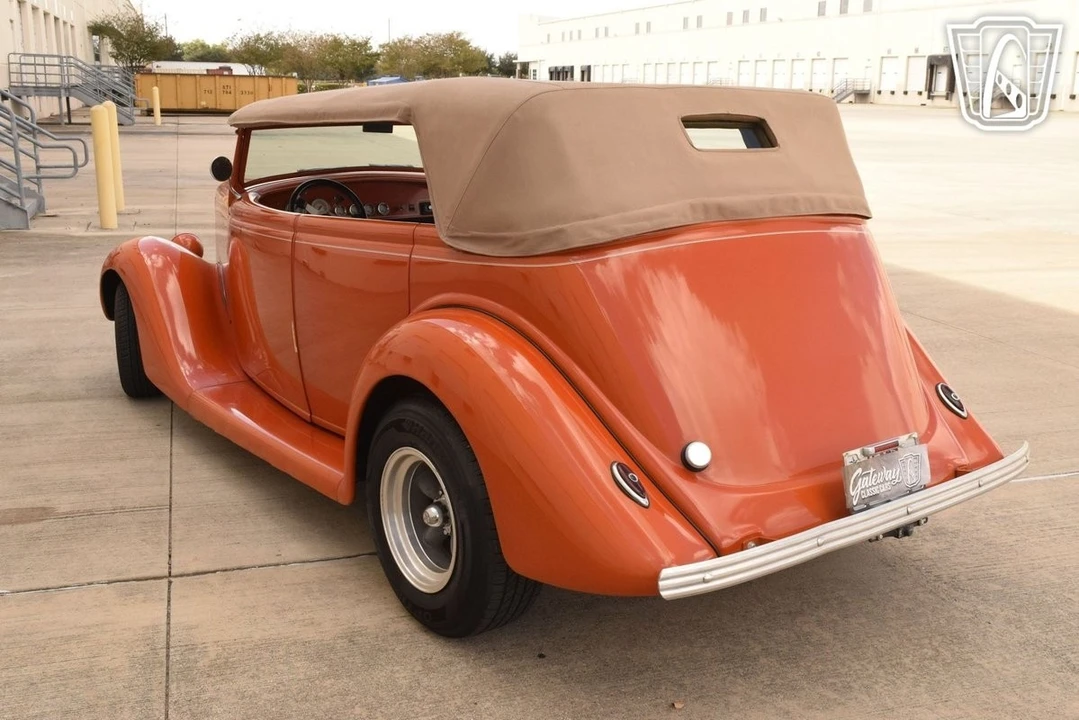 1935 Ford Model 48 & 68 - Image 20 of 21