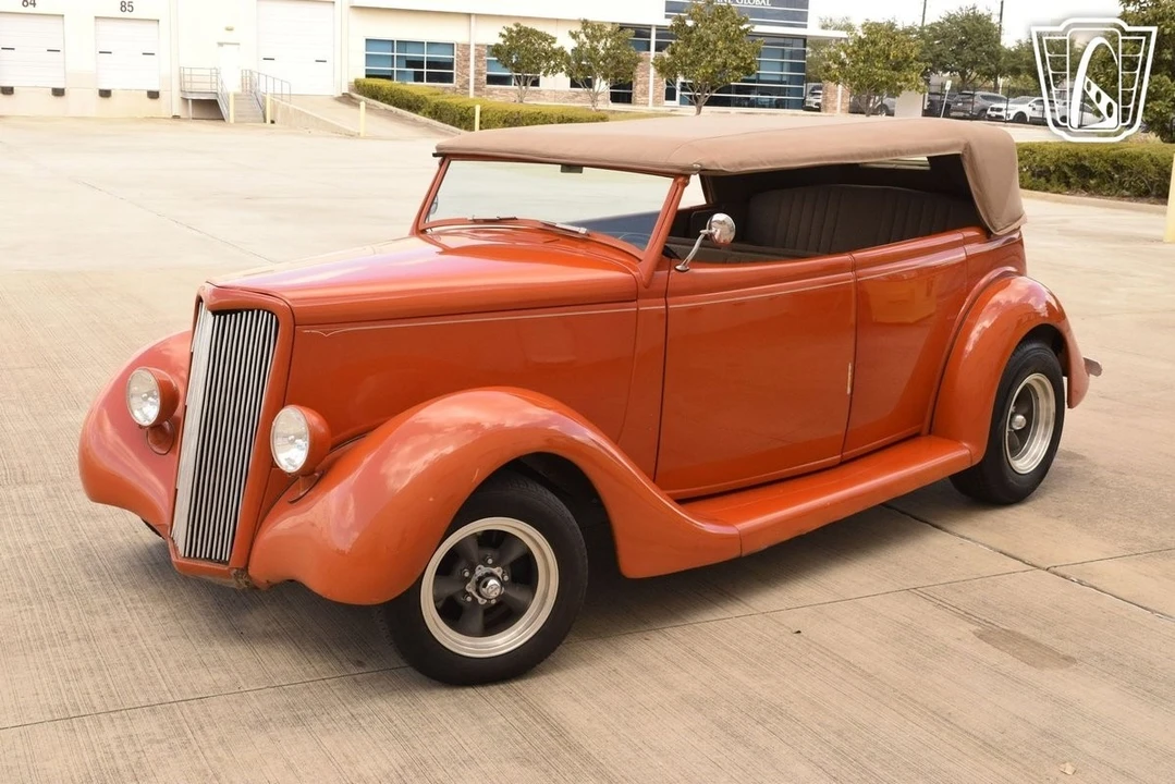 1935 Ford Model 48 & 68 - Image 15 of 21