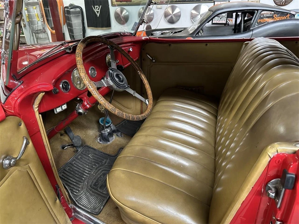 1935 Ford Model 48 & 68 - Image 25 of 31
