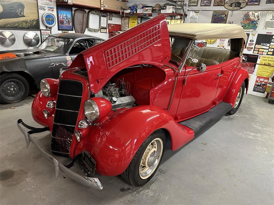 1935 Ford Model 48 & 68 - Image 8 of 31