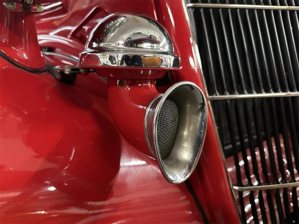 1935 Ford Model 48 & 68 - Image 6 of 31