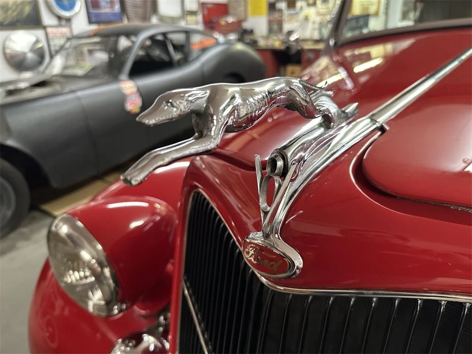 1935 Ford Model 48 & 68 - Image 4 of 31