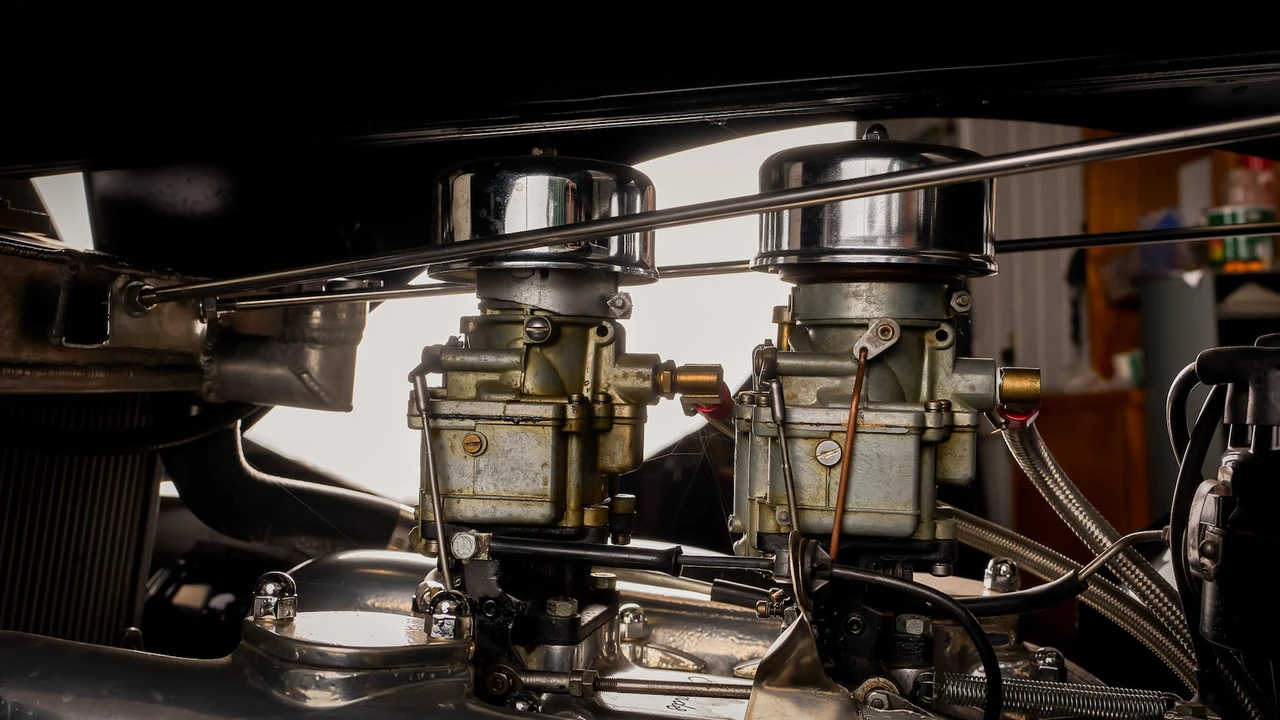 1935 Ford Model 48 & 68 - Image 27 of 31