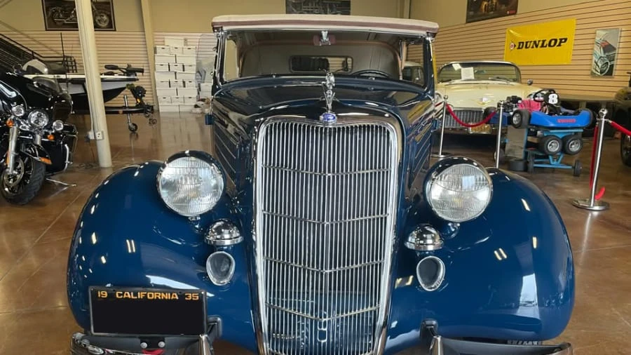 1935 Ford Model 48 & 68 - Image 6 of 18