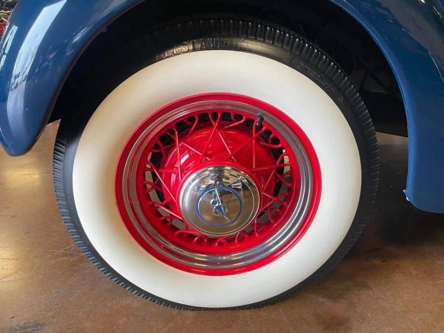 1935 Ford Model 48 & 68 - Image 9 of 18