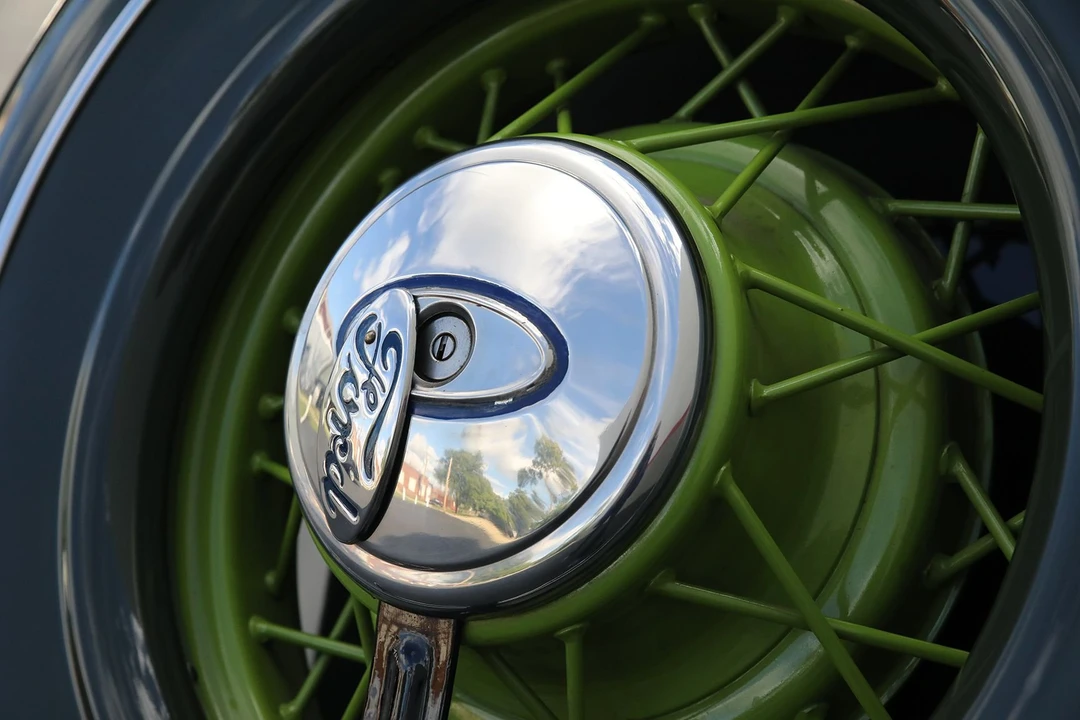 1935 Ford Model 48 & 68 - Image 31 of 31