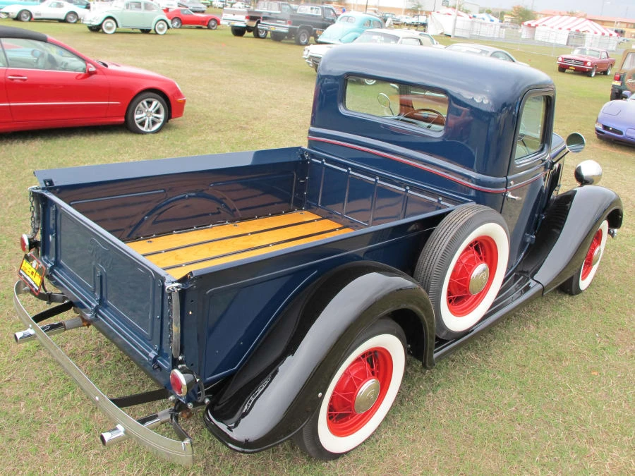 1935 Ford Pickup (1935-1936) - Image 6 of 7