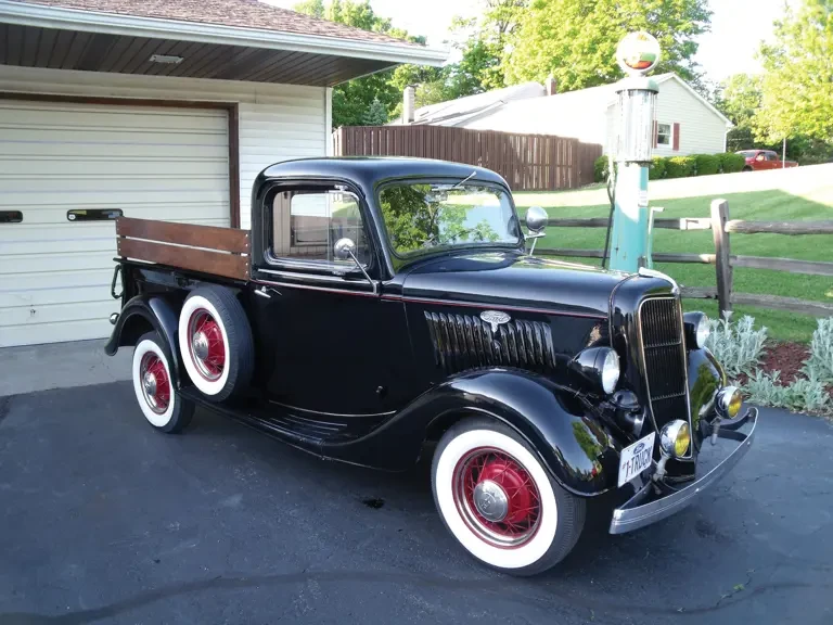 1935 Ford Pickup (1935-1936) - Image 2 of 2