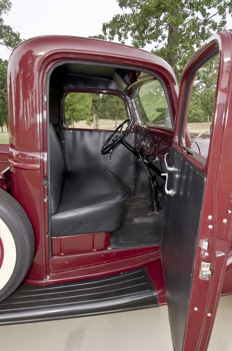1935 Ford Pickup (1935-1936) - Image 5 of 12