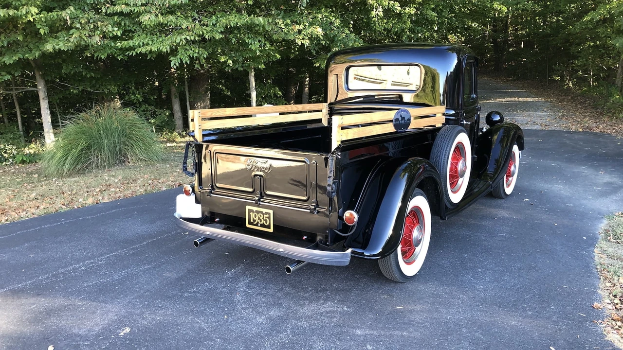 1935 Ford Pickup (1935-1936) - Image 12 of 20