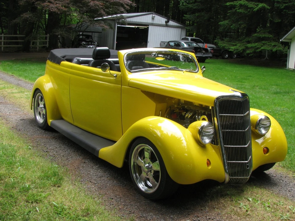 1935 Ford Model 48 & 68 - Image 2 of 6