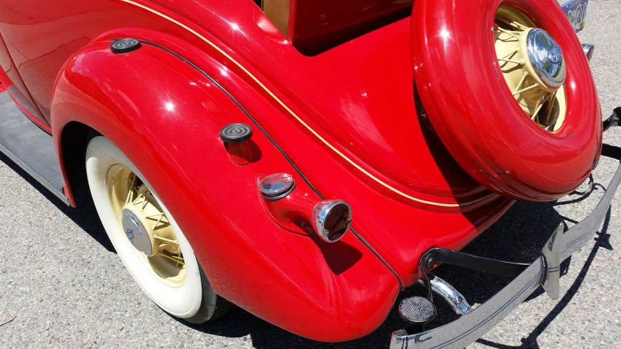 1935 Ford Model 48 & 68 - Image 9 of 12