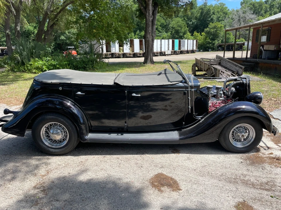 1935 Ford Model 48 & 68 - Image 6 of 13