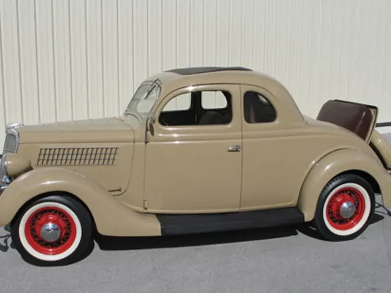 1935 Ford Model 48 & 68 - Image 10 of 10