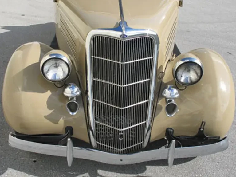 1935 Ford Model 48 & 68 - Image 4 of 10