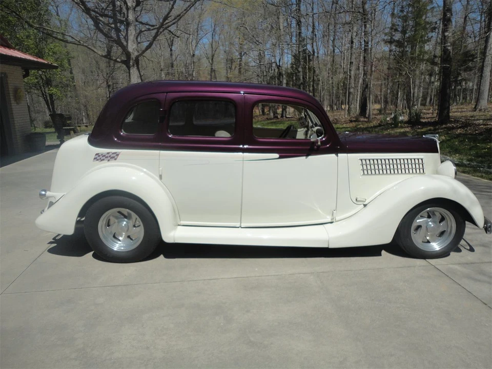 1935 Ford Model 48 & 68 - Image 3 of 17