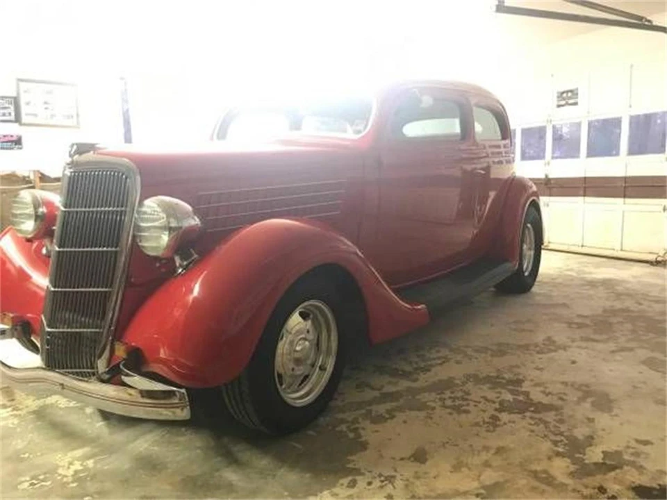1935 Ford Model 48 & 68 - Image 4 of 17