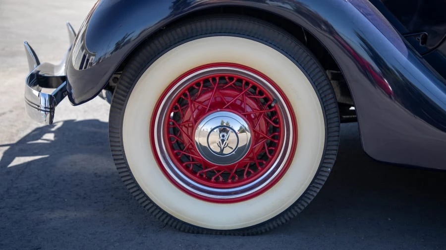 1935 Ford Model 48 & 68 - Image 9 of 20