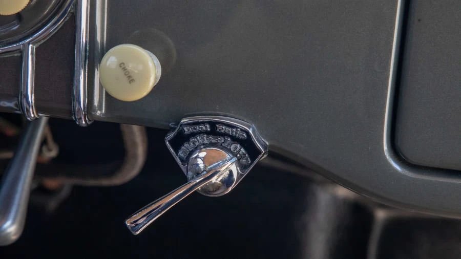 1935 Ford Model 48 & 68 - Image 10 of 20