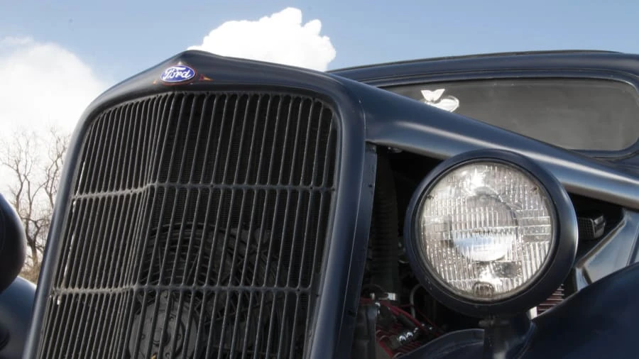 1935 Ford Model 48 & 68 - Image 11 of 12