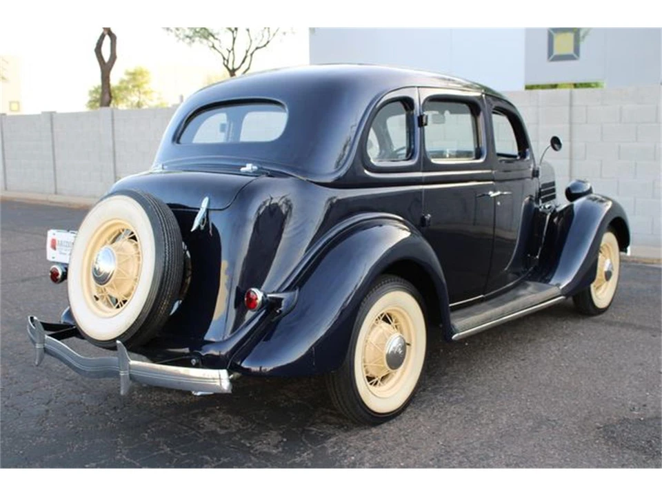 1935 Ford Model 48 & 68 - Image 19 of 31