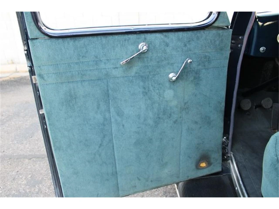 1935 Ford Model 48 & 68 - Image 20 of 31