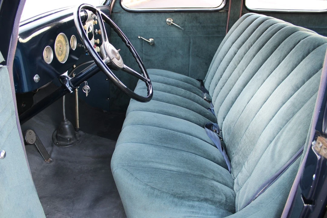 1935 Ford Model 48 & 68 - Image 23 of 31